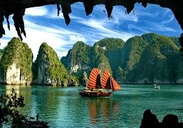 Hanoi - Halong Bay - Hanoi 04 days 03 nights ( Princess Junk - Honeymoon Cruise )